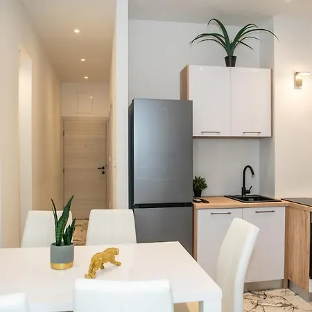 Jadran Apartment *